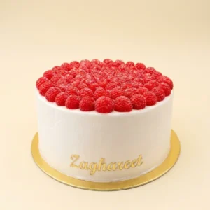 Custom wedding cake with framboise flavor