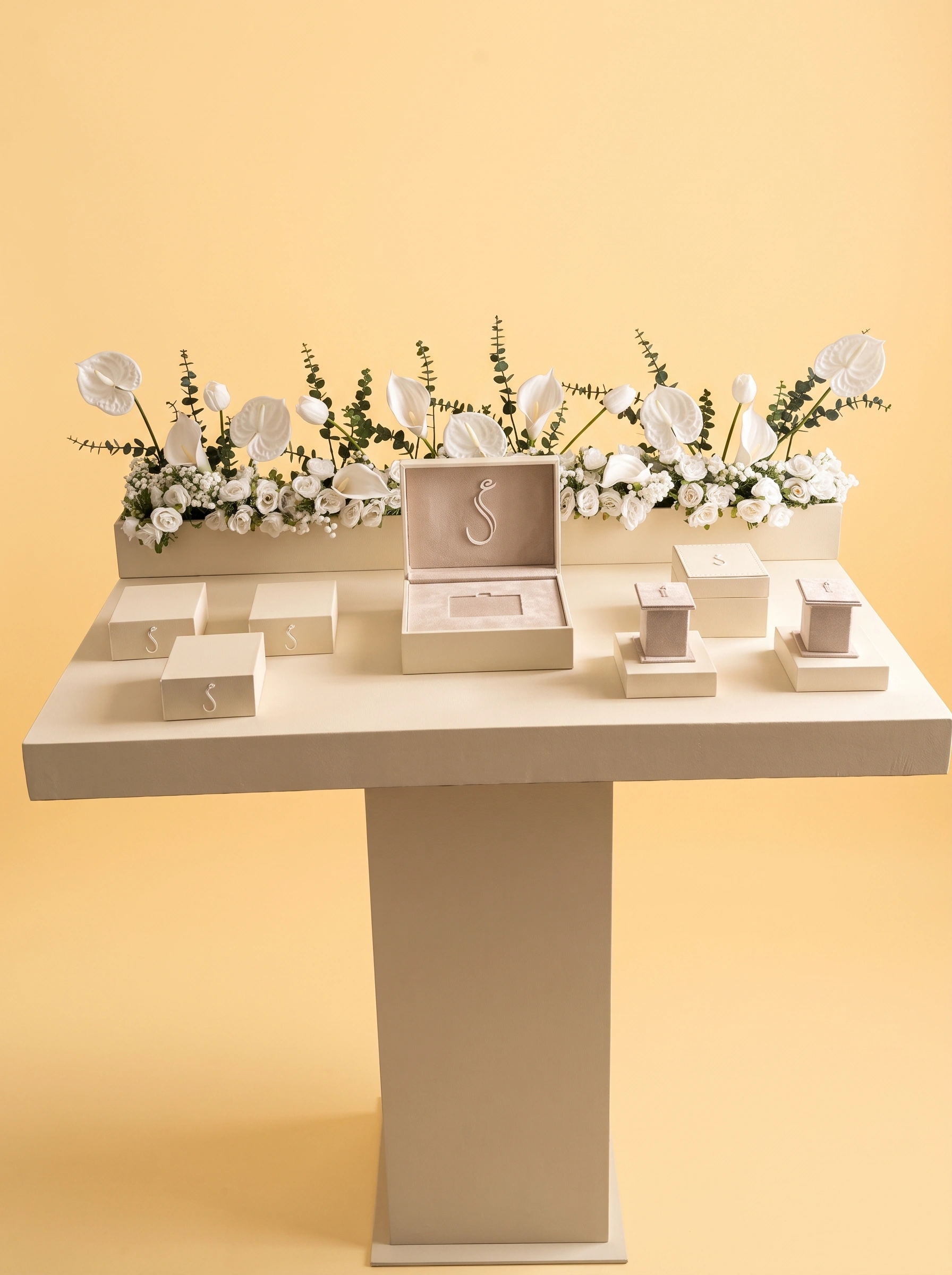 Bride to Be Box - Engagement Gift Set for Future Brides
