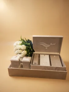 Wedding Gifts for Newlyweds – Personalized Gift Box