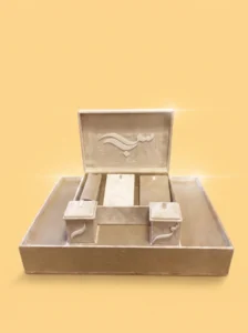 Wedding Gifts for Newlyweds – Personalized Gift Box
