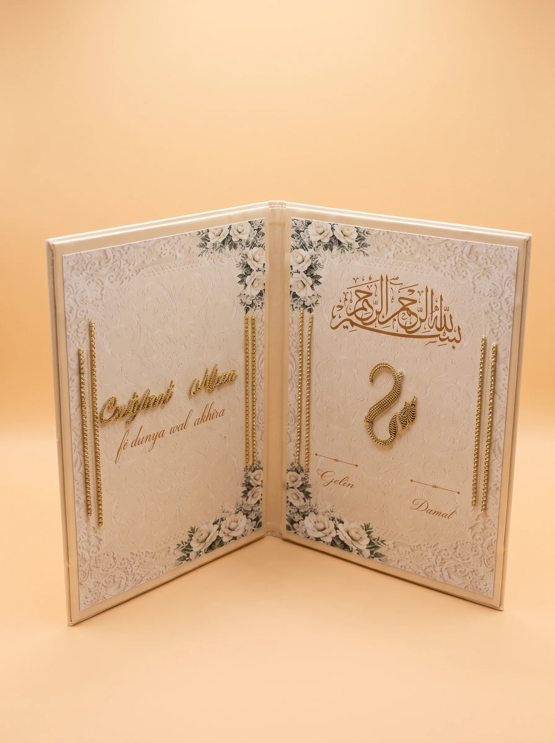Idées cadeau pour mariage : coffret Certificat d'union personnalisé